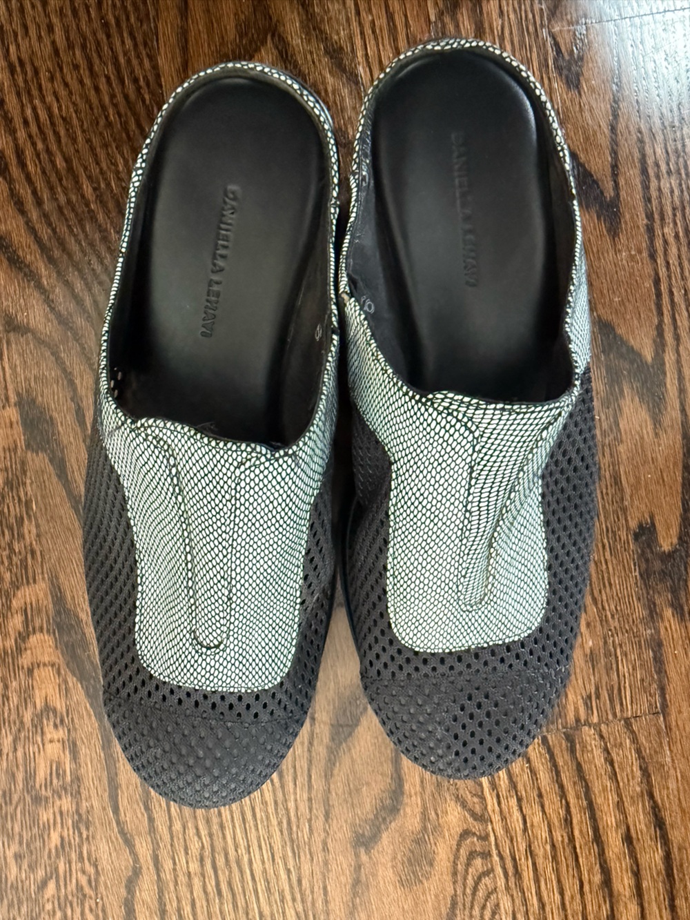 Daniella Lehavi Slip-On Clogs in Black - Size 6
